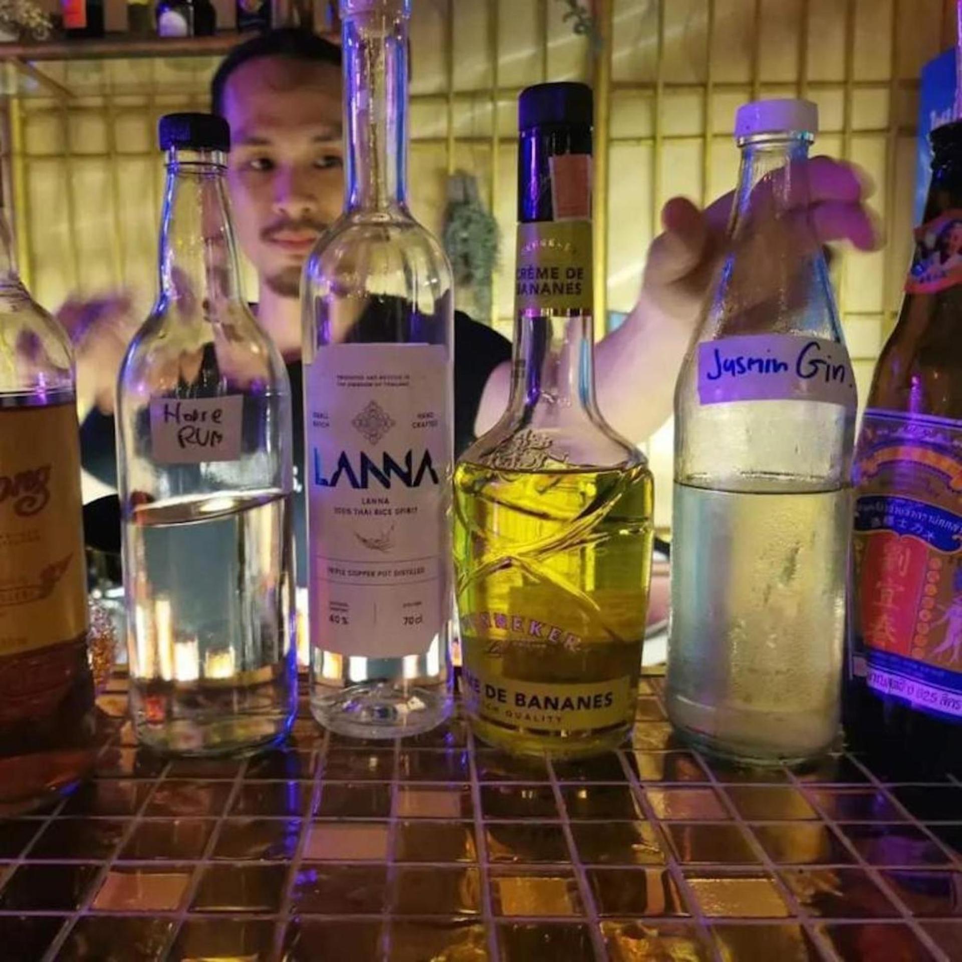 بيت شباب ميرج بانكوك المظهر الخارجي الصورة